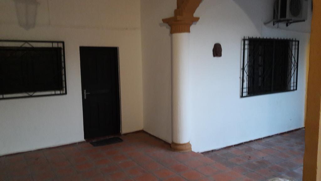 Residencia Leones De Castilla Asuncion Exterior foto